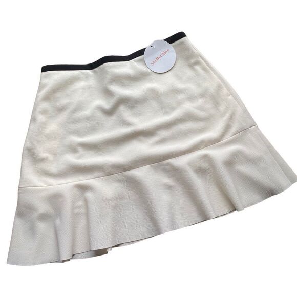 NWT See by Chloe White short skirt size 8 - Picture 6 of 9